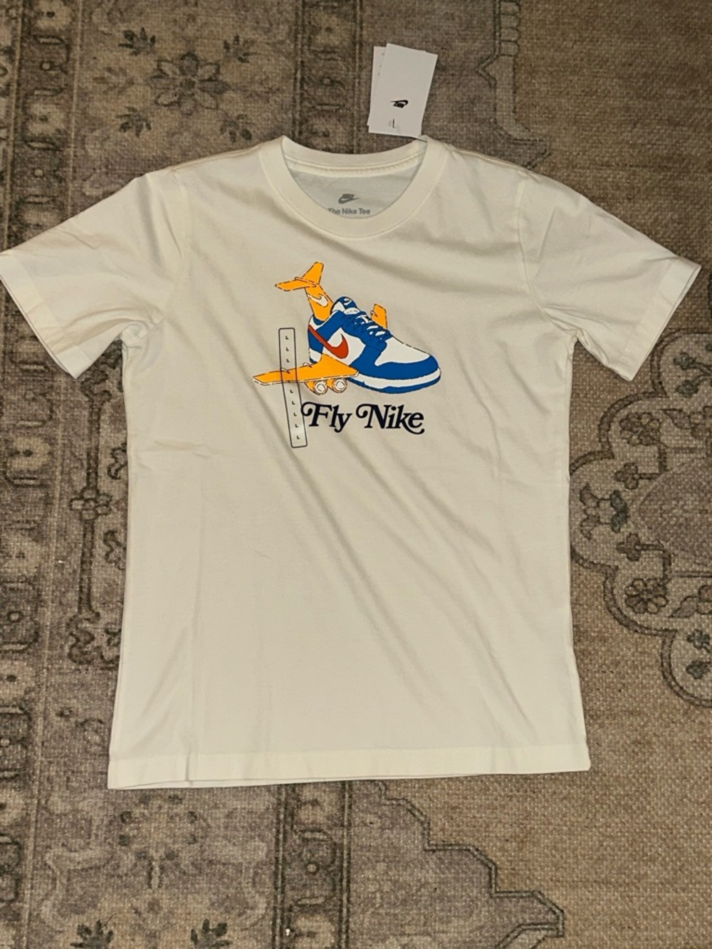 YOUTH Nike 'Fly Nike' Graphic Tee in White with Blue & Orange Artwork **NWT**